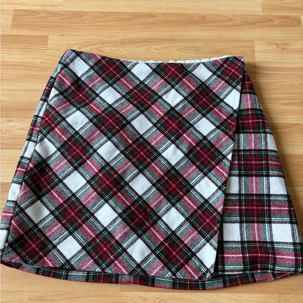 Hollister Red and White Plaid A-Line Skirt